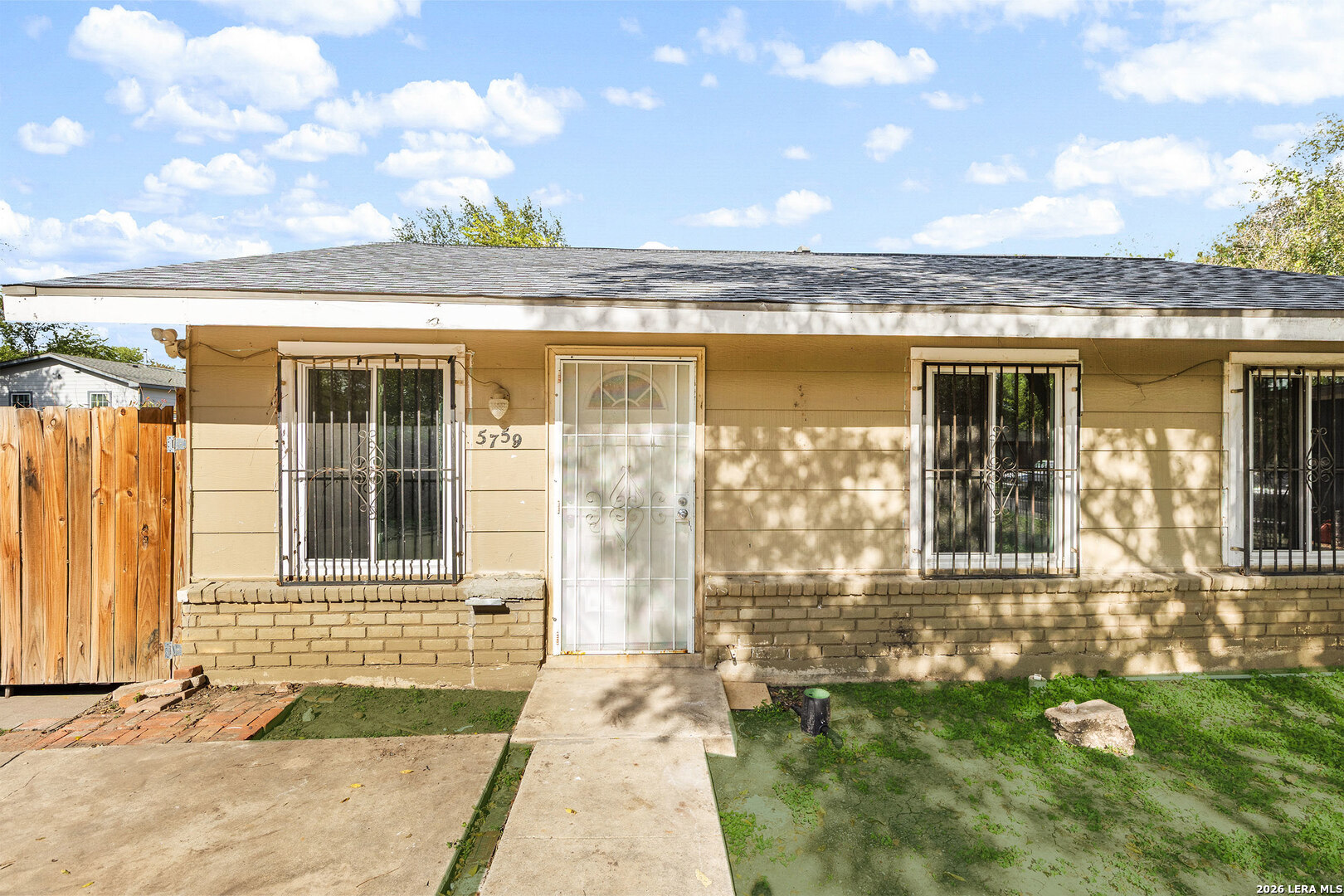 5759 WHITE FEATHER ST, San Antonio, TX 78242