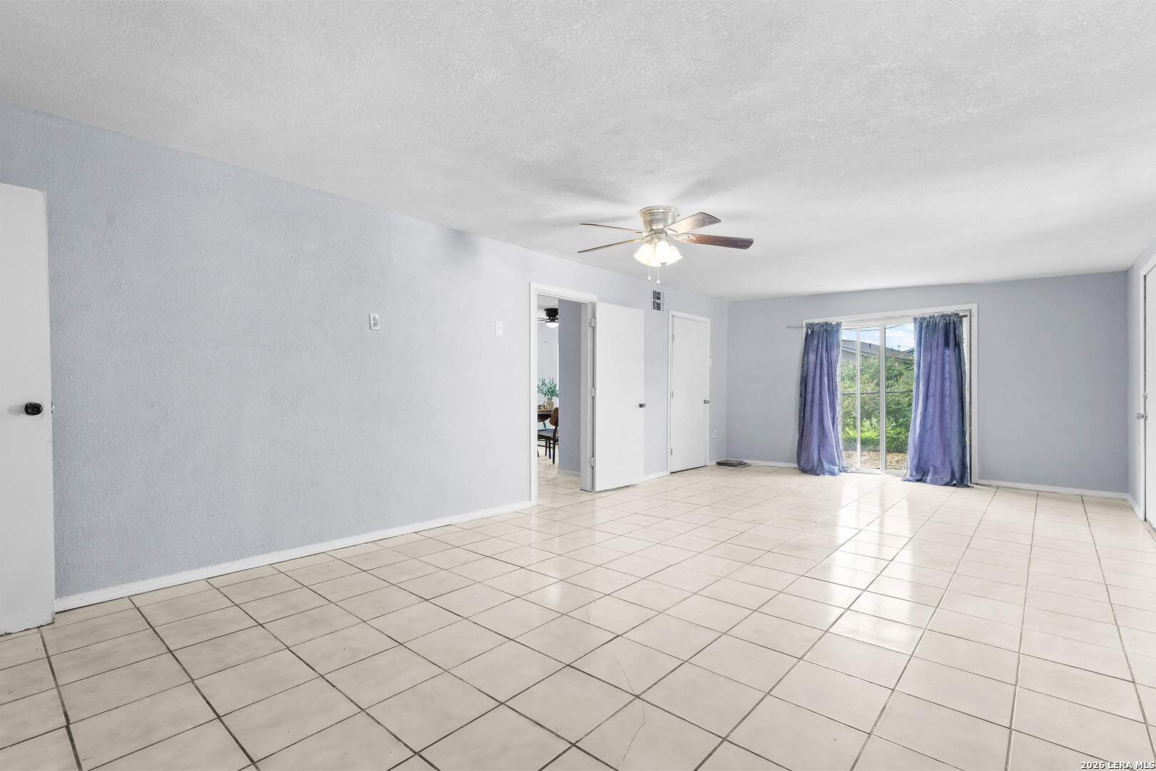 5759 WHITE FEATHER ST, San Antonio, TX 78242