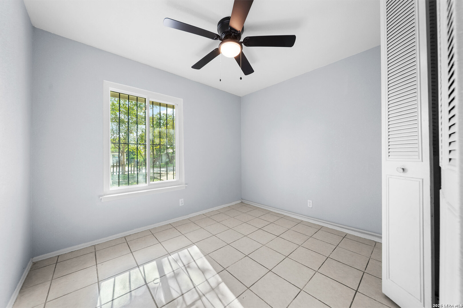 5759 WHITE FEATHER ST, San Antonio, TX 78242