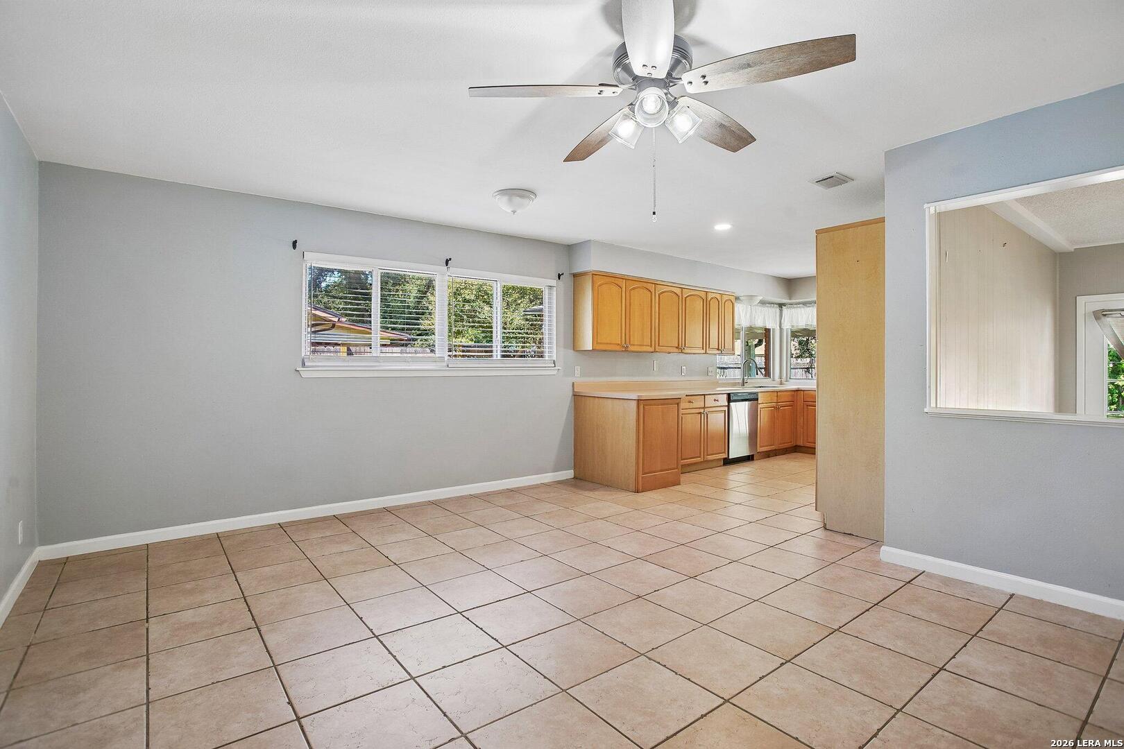 6407 Stable DR, Leon Valley, TX 78240