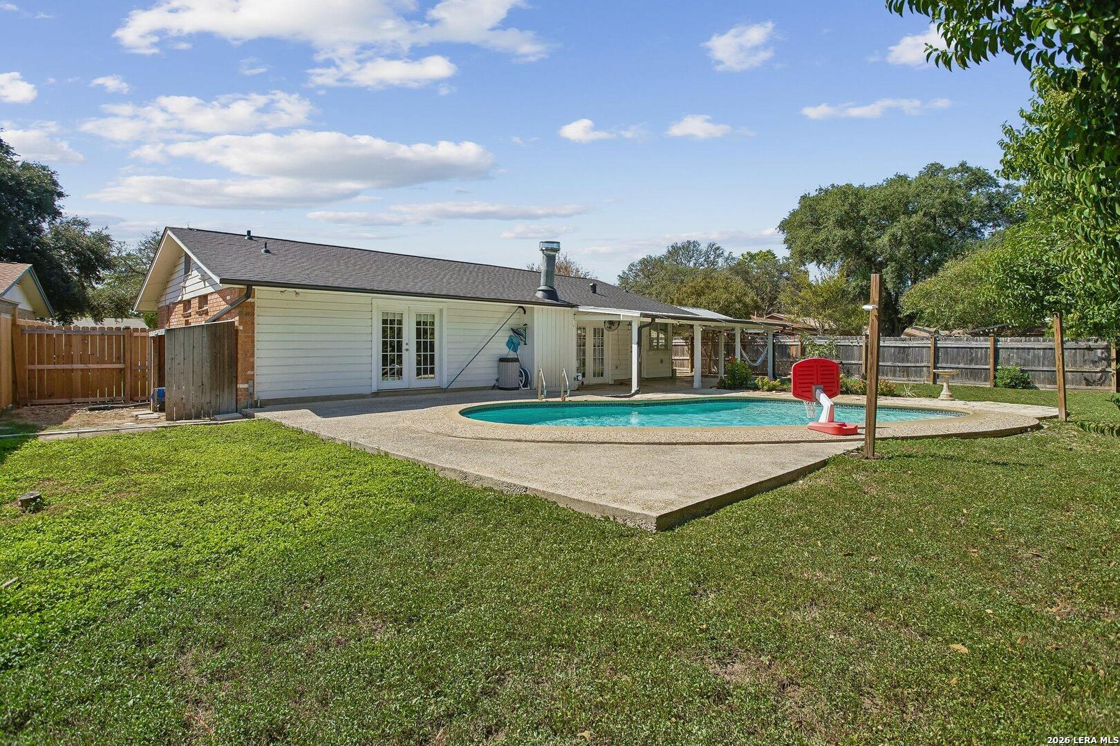 6407 Stable DR, Leon Valley, TX 78240