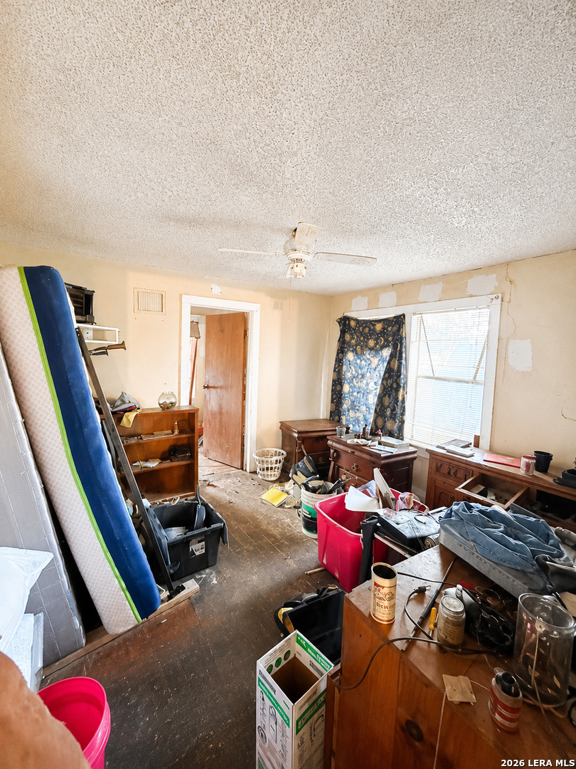 318 W LUBBOCK ST, San Antonio, TX 78204