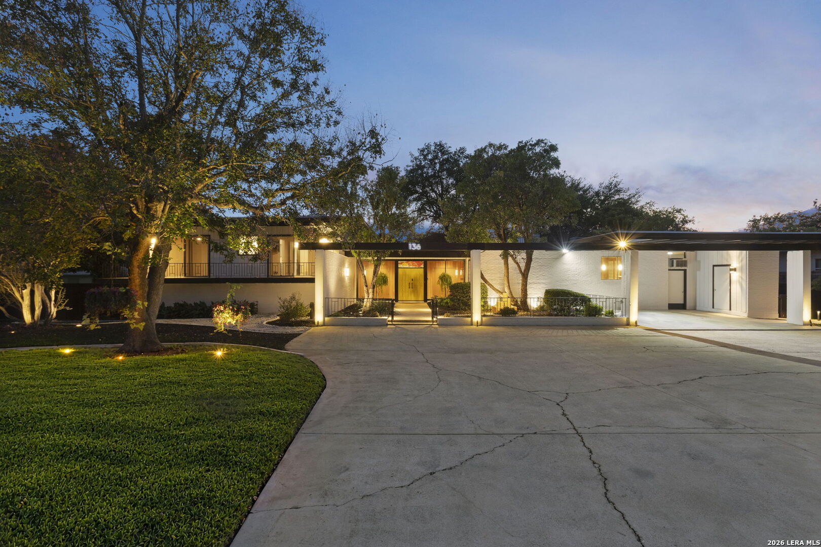 Property photo for 136 Honeysuckle Ln., Castle Hills, TX