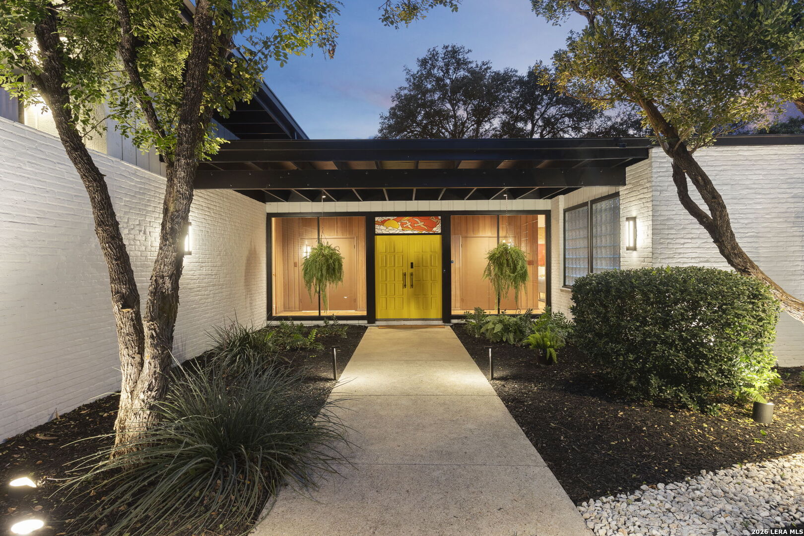 136 Honeysuckle Ln., Castle Hills, TX 78213