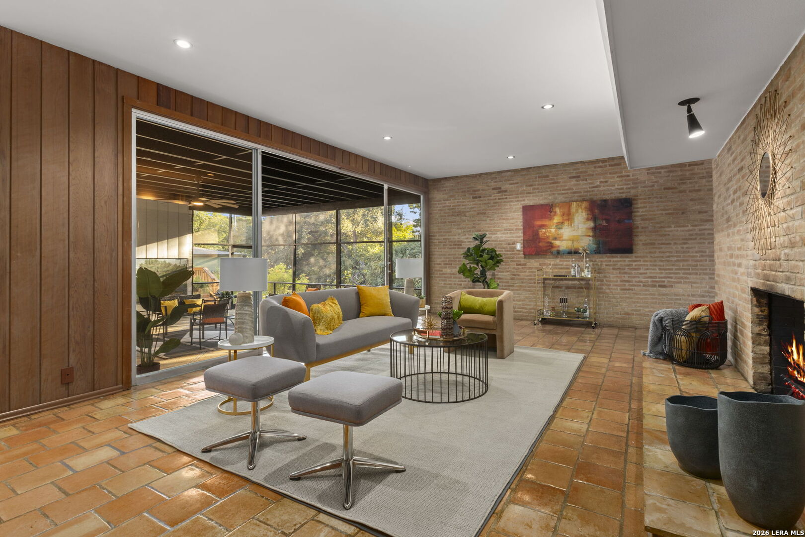 136 Honeysuckle Ln., Castle Hills, TX 78213