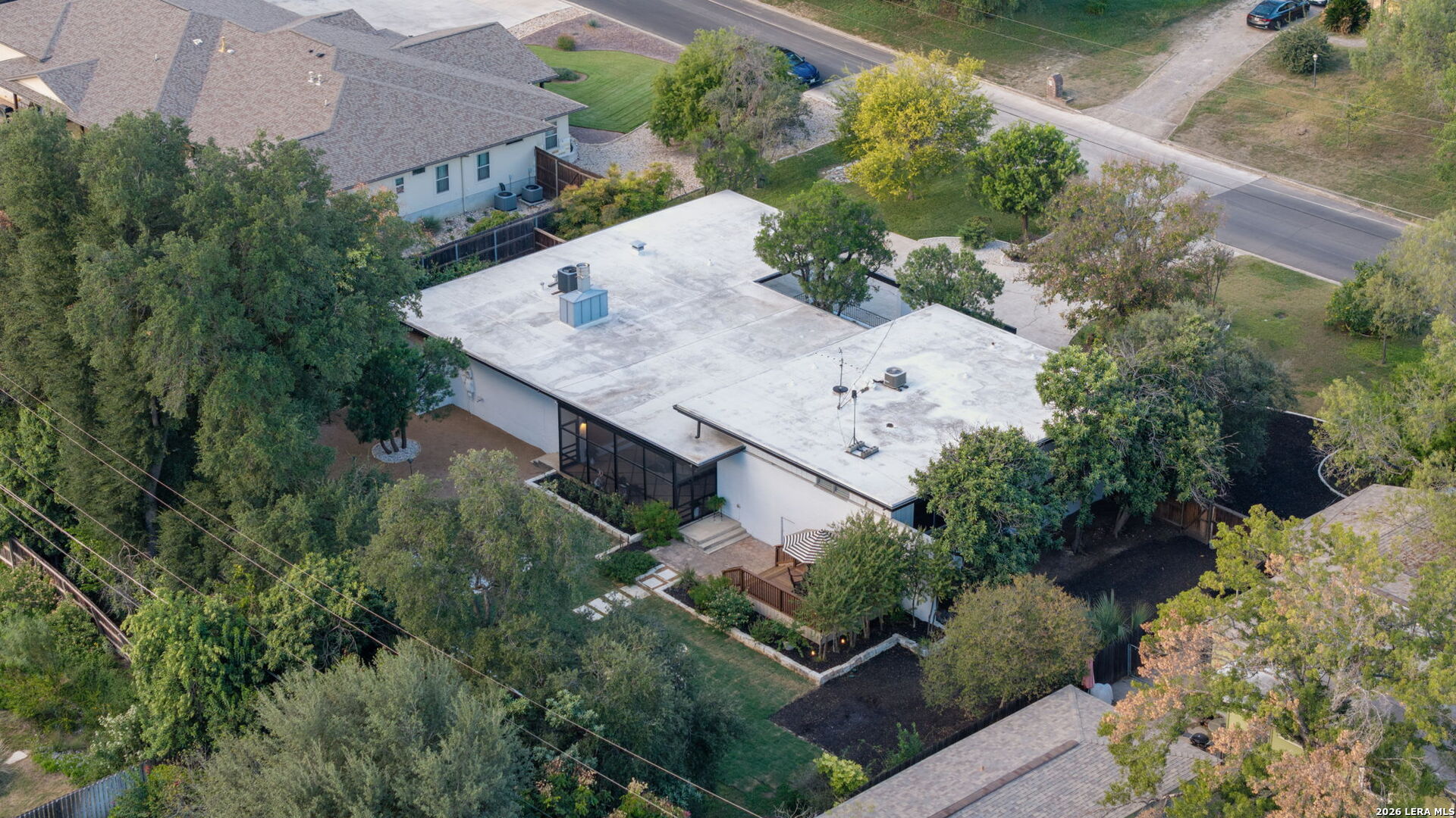 136 Honeysuckle Ln., Castle Hills, TX 78213