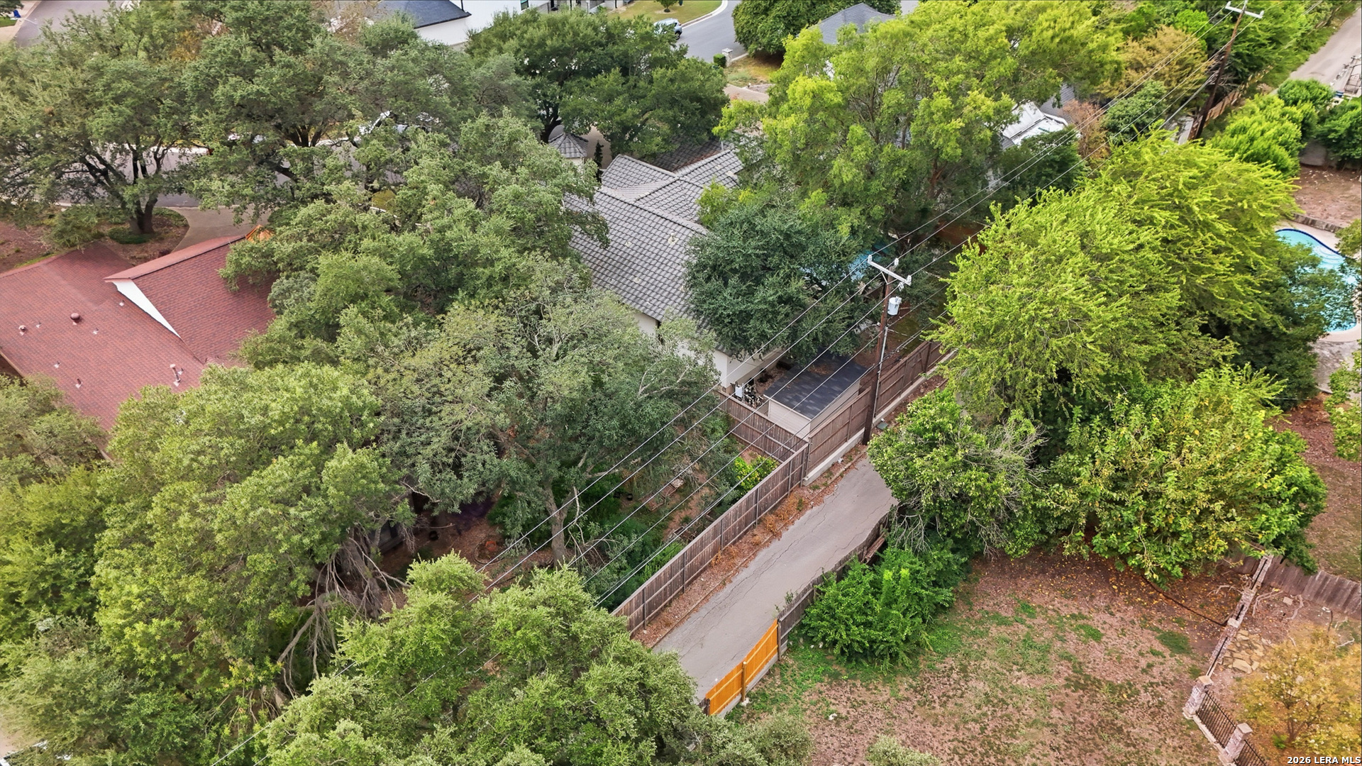 202 Lundblade Ln, San Antonio, TX 78213
