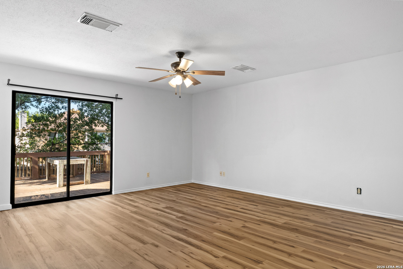 2717 ASHLEY OAK DR, Schertz, TX 78154