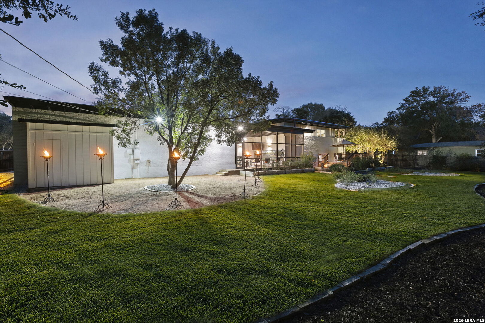 136 Honeysuckle Ln., Castle Hills, TX 78213