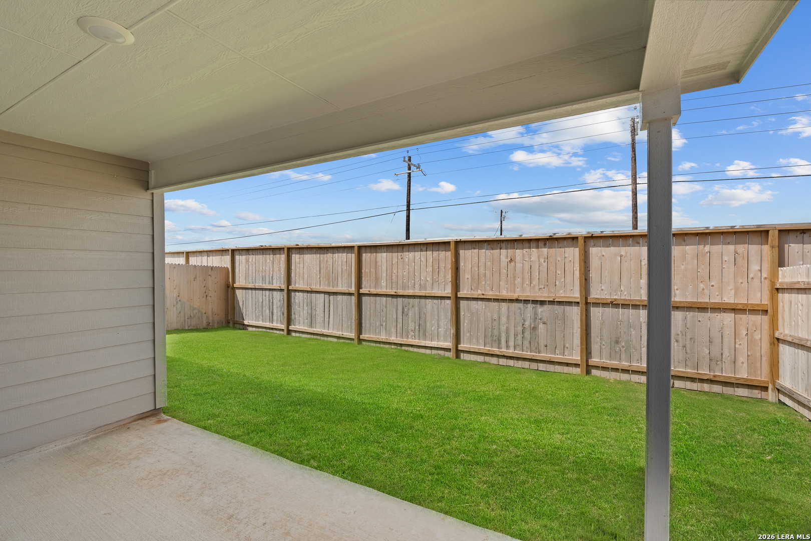 1214 LOS MOCHIS AVENUE, Converse, TX 78109