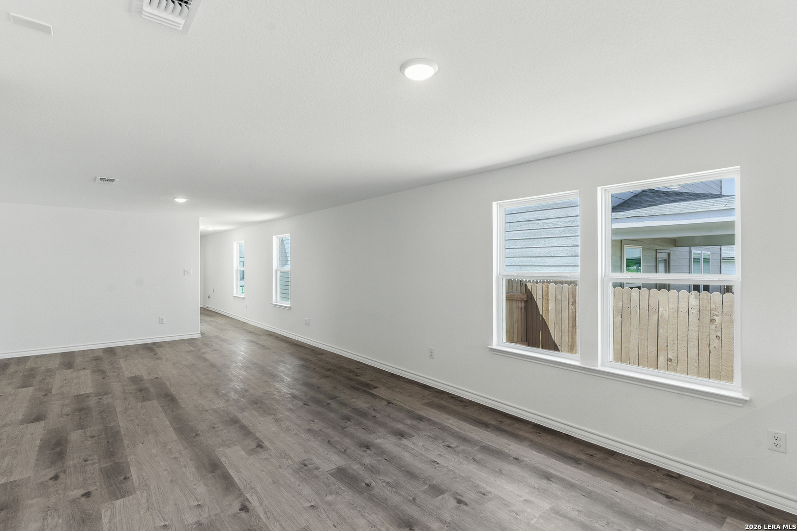 1218 LOS MOCHIS AVENUE, Converse, TX 78109