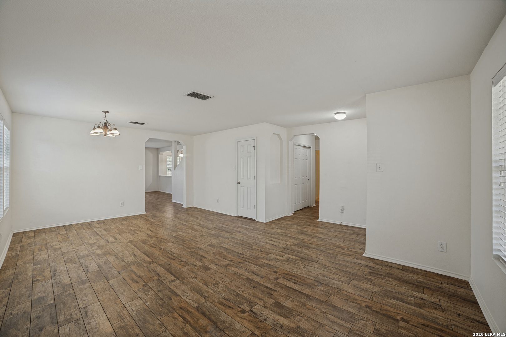 8007 SARATOGA KNL, Selma, TX 78154