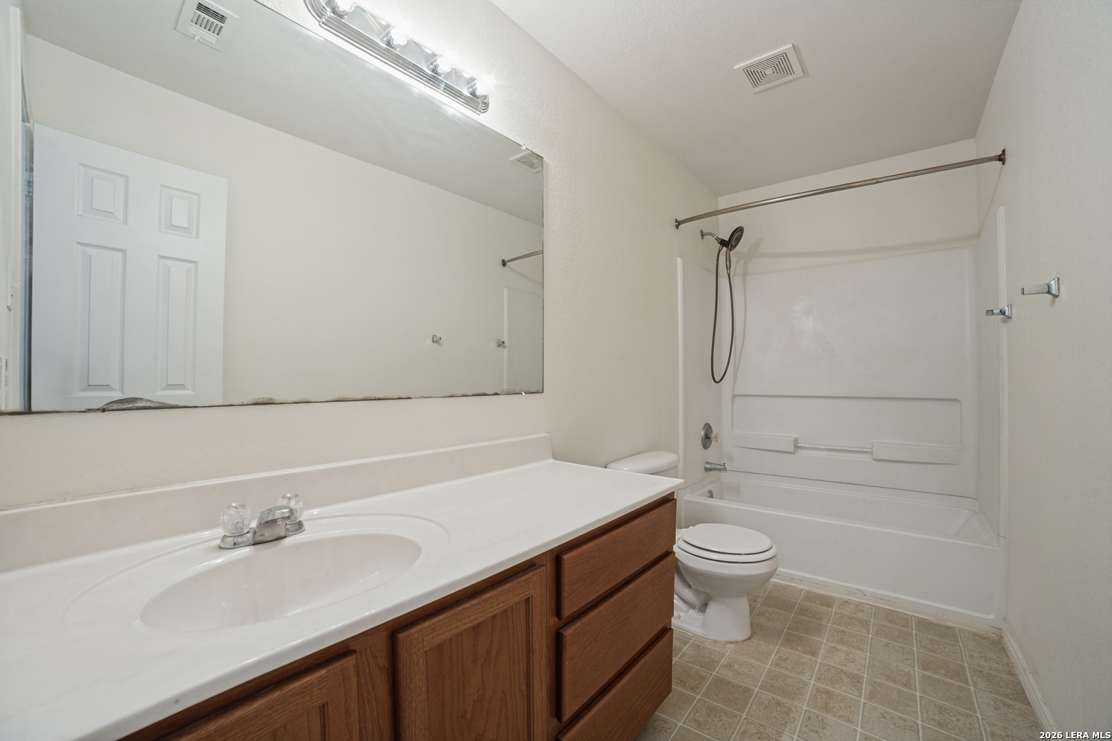 8007 SARATOGA KNL, Selma, TX 78154