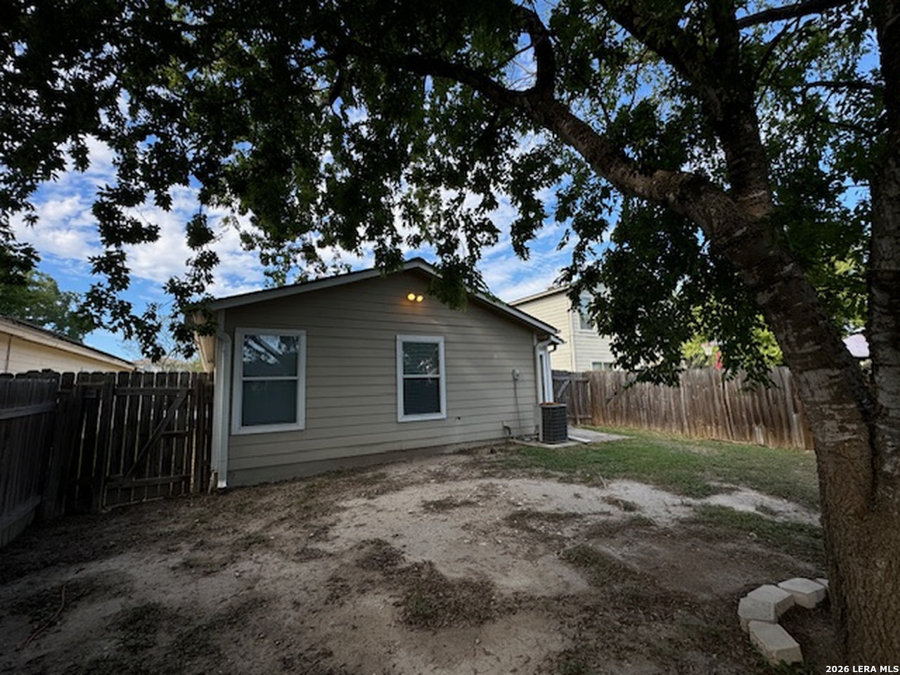 10066 SOUTHERN SUN, San Antonio, TX 78245