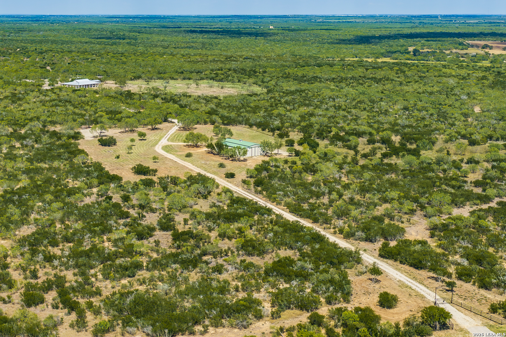 514 E FM 140, Christine, TX 78012