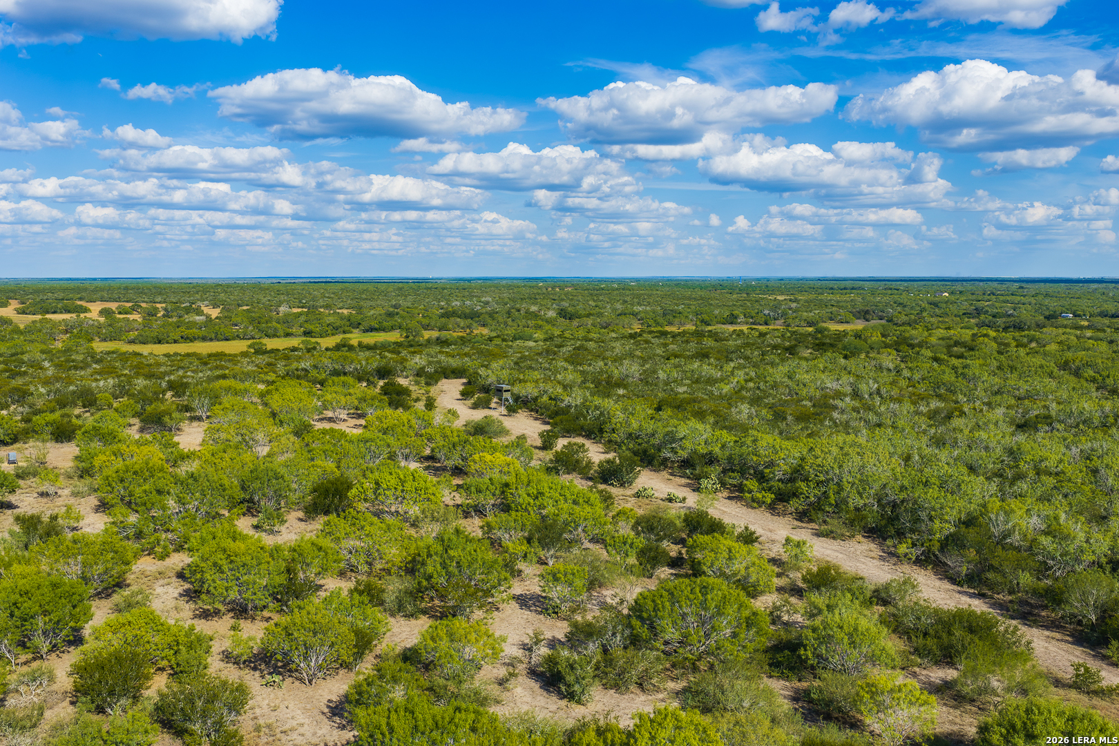 514 E FM 140, Christine, TX 78012