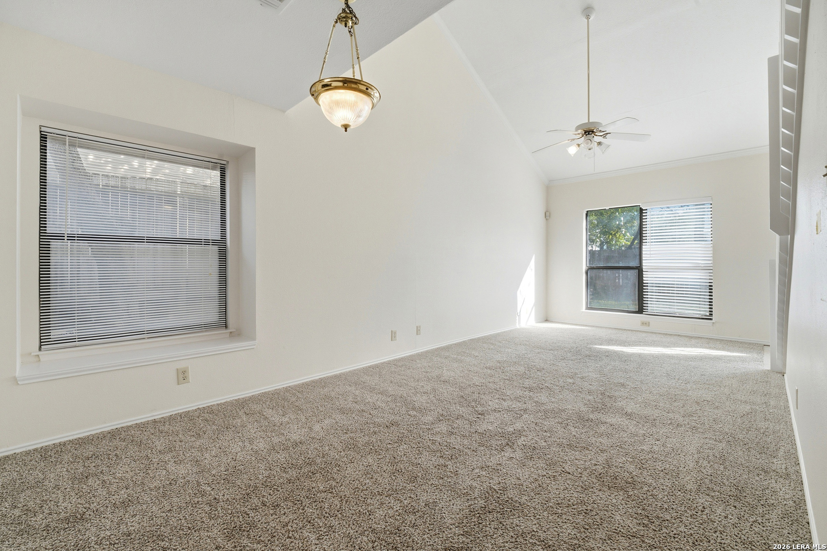 6102 Prince Charles, San Antonio, TX 78240