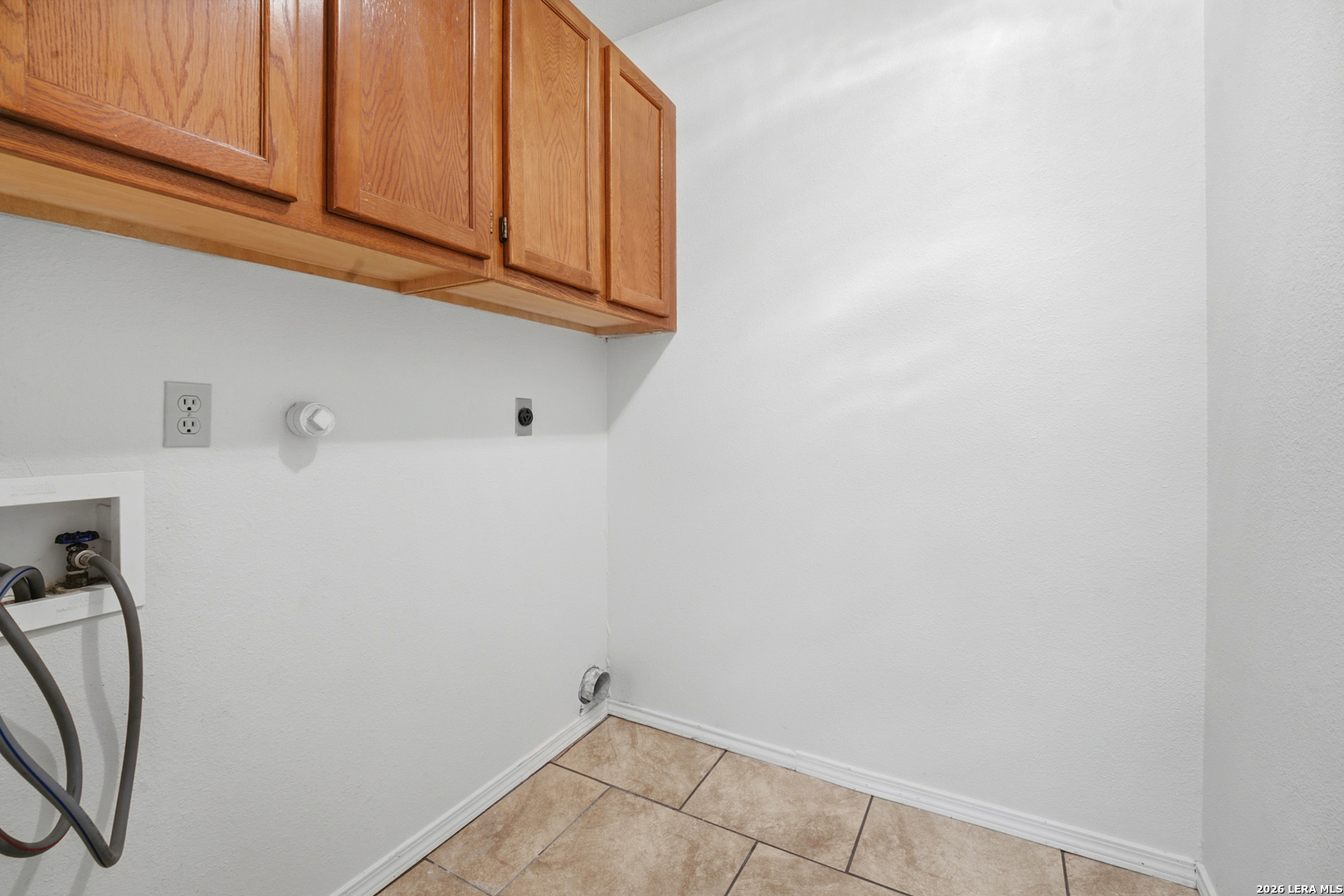 6102 Prince Charles, San Antonio, TX 78240