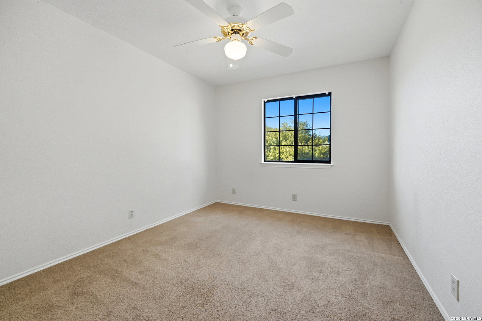 6102 Prince Charles, San Antonio, TX 78240