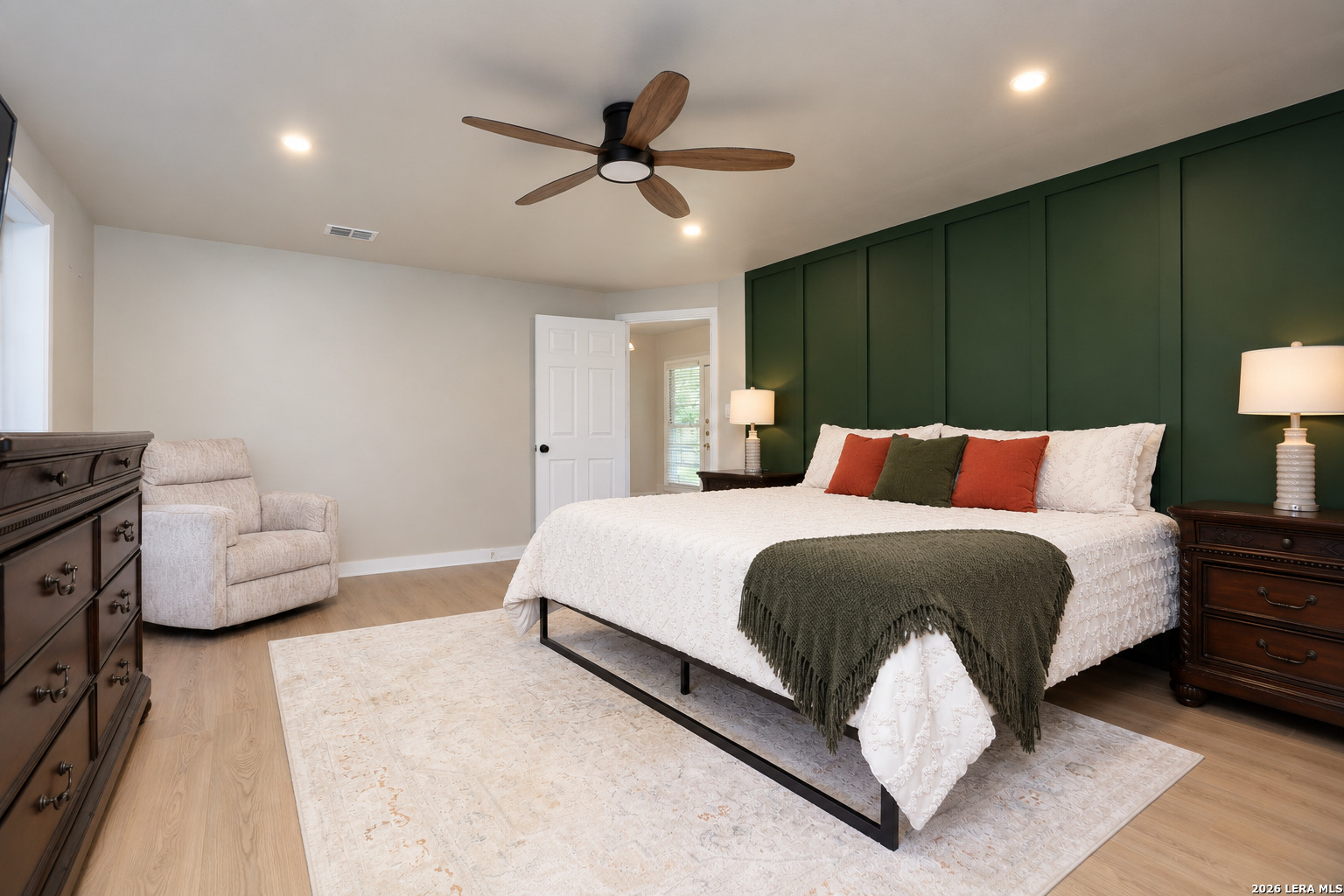 621 E Hackberry, Seguin, TX 78155