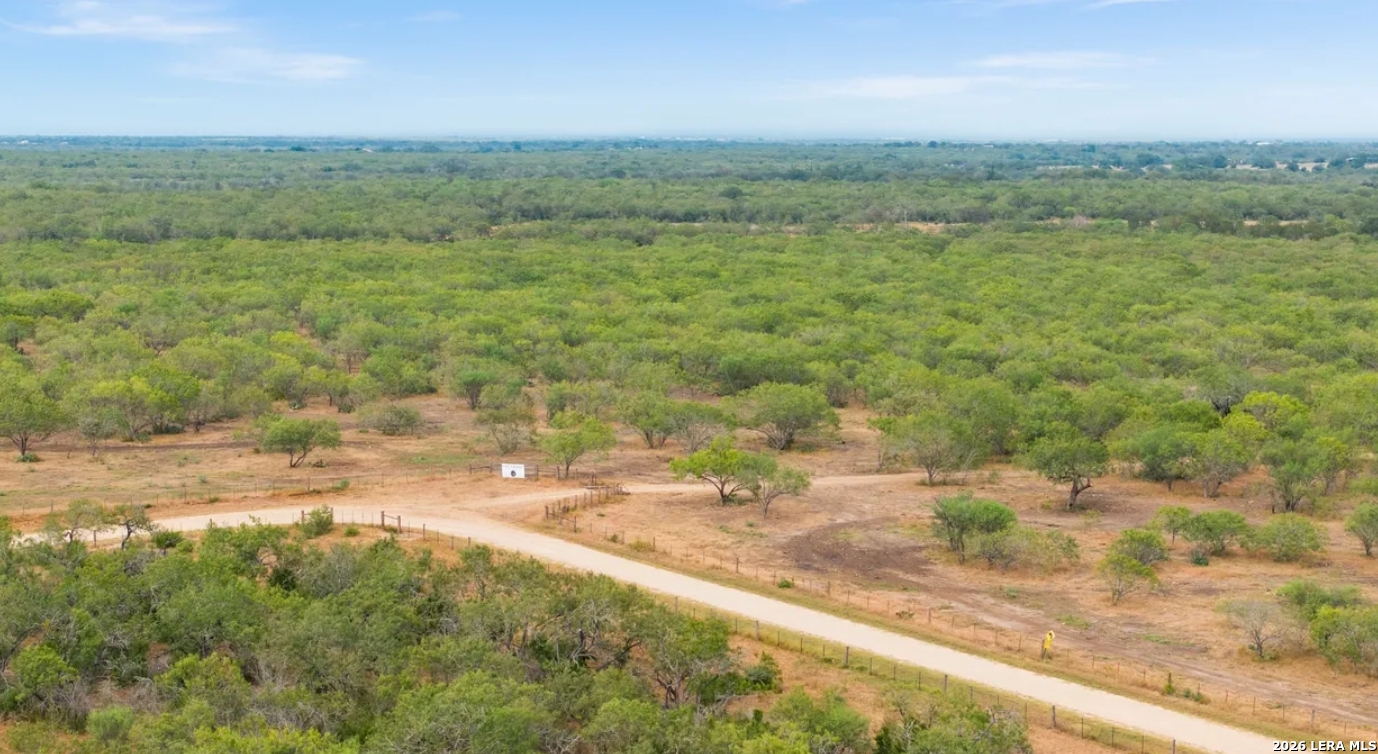 000 CR 171, Nixon, TX 78140