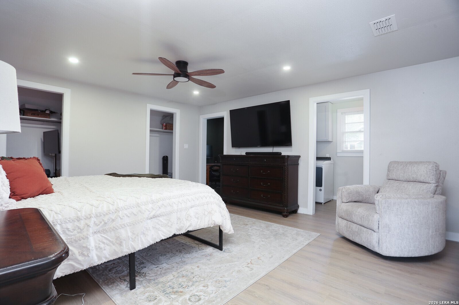 621 E Hackberry, Seguin, TX 78155