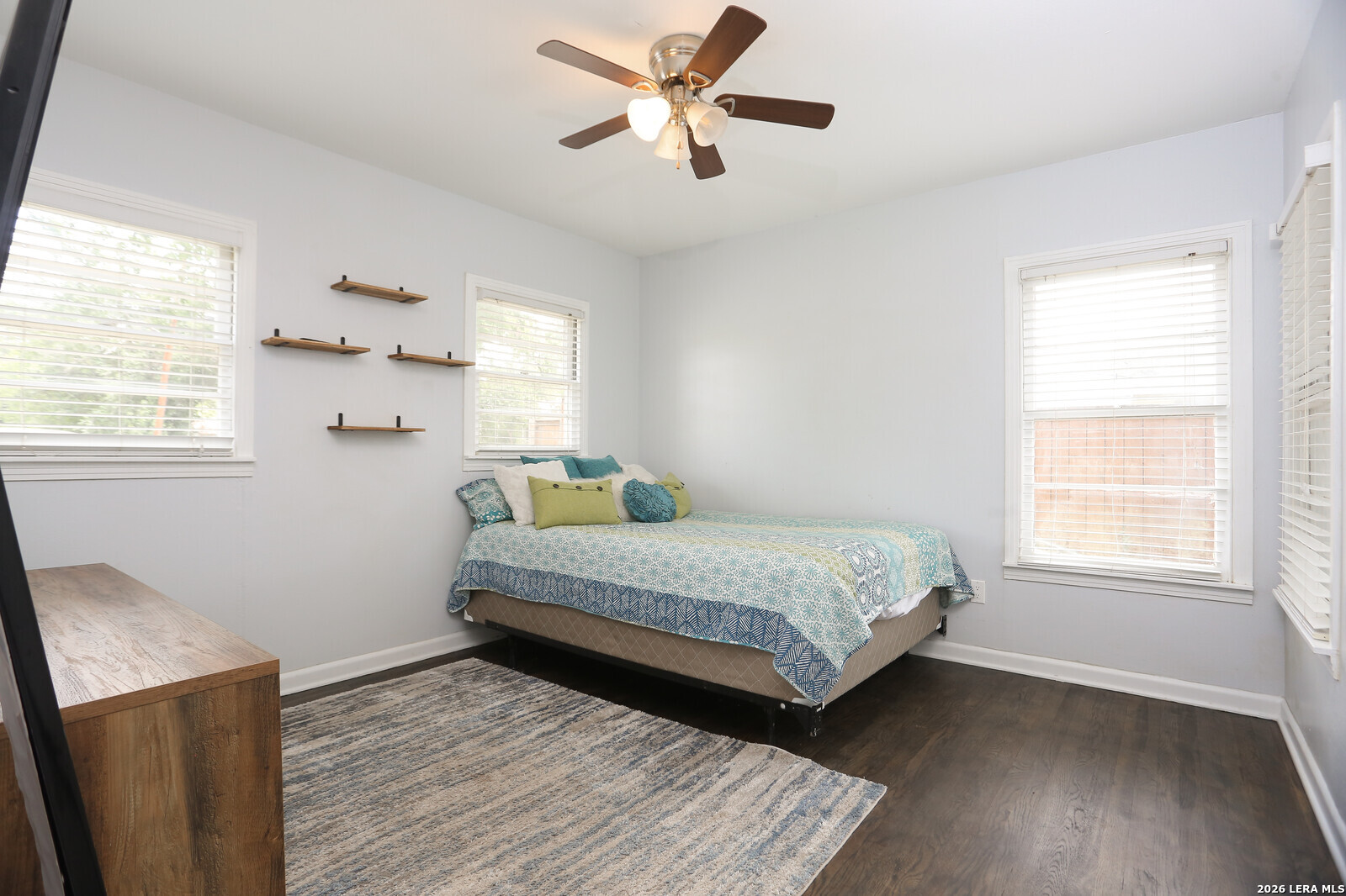 621 E Hackberry, Seguin, TX 78155