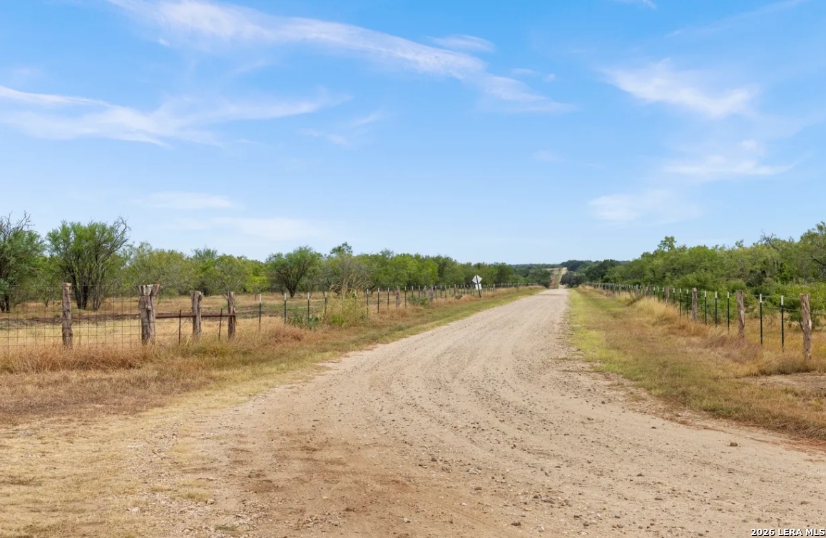000 CR 171, Nixon, TX 78140