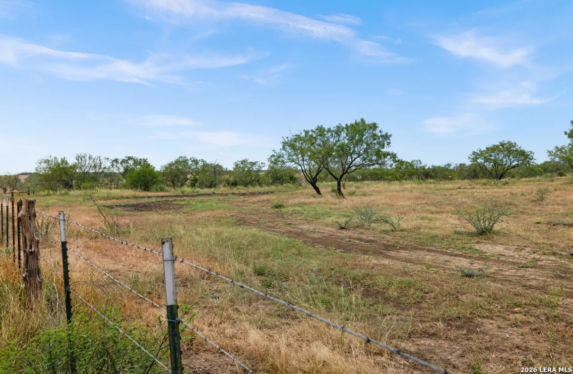 000 CR 171, Nixon, TX 78140