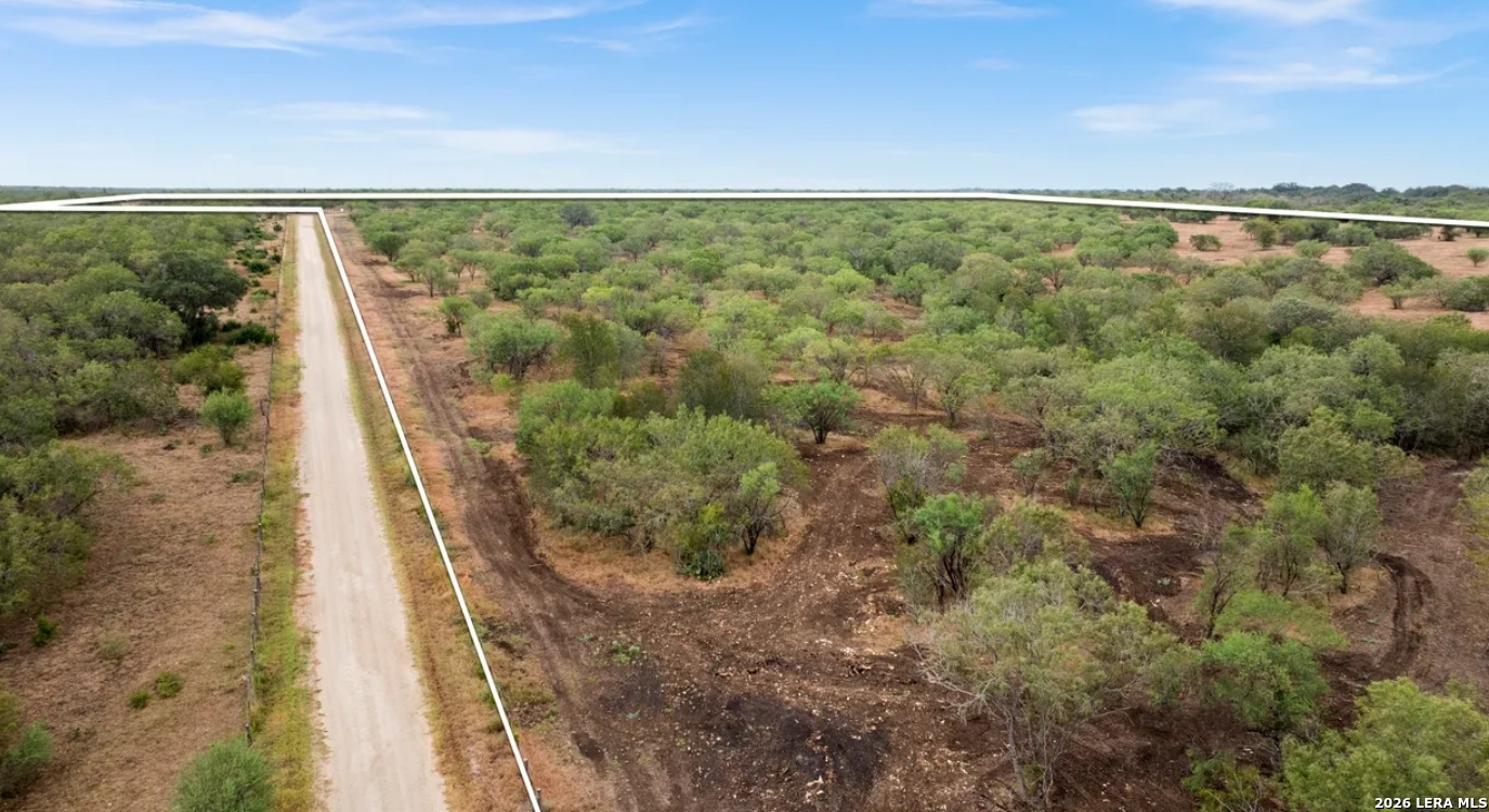 000 CR 171, Nixon, TX 78140