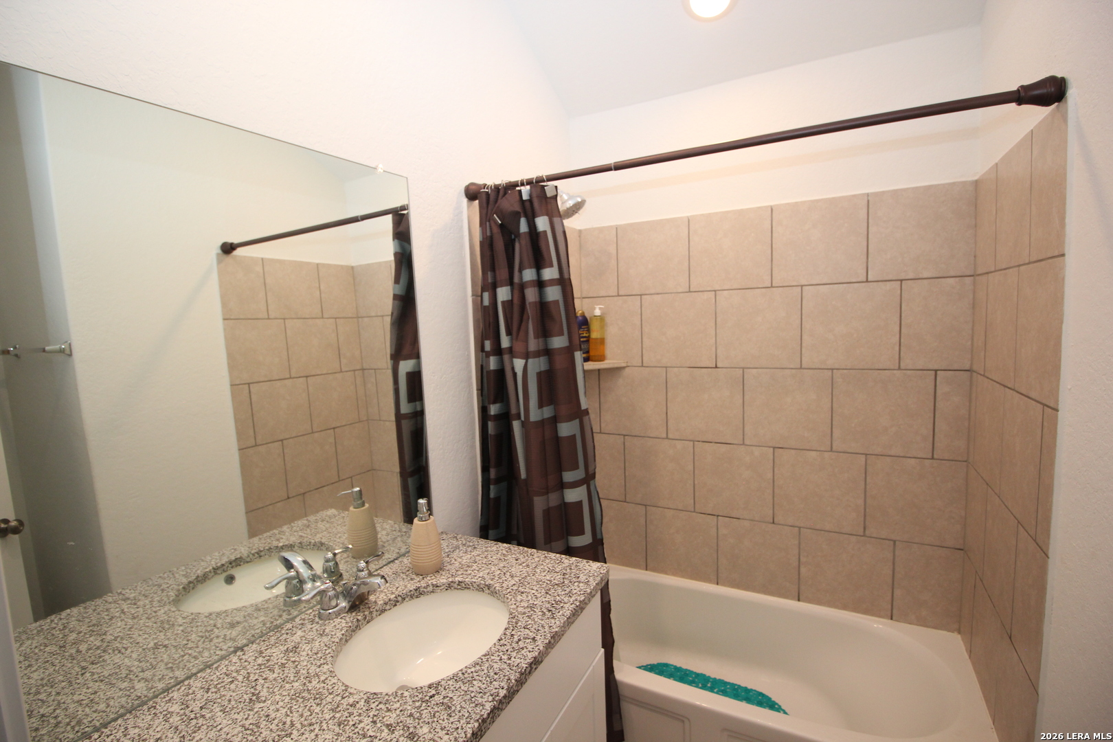 2725 Nueva Cordova, Seguin, TX 78155
