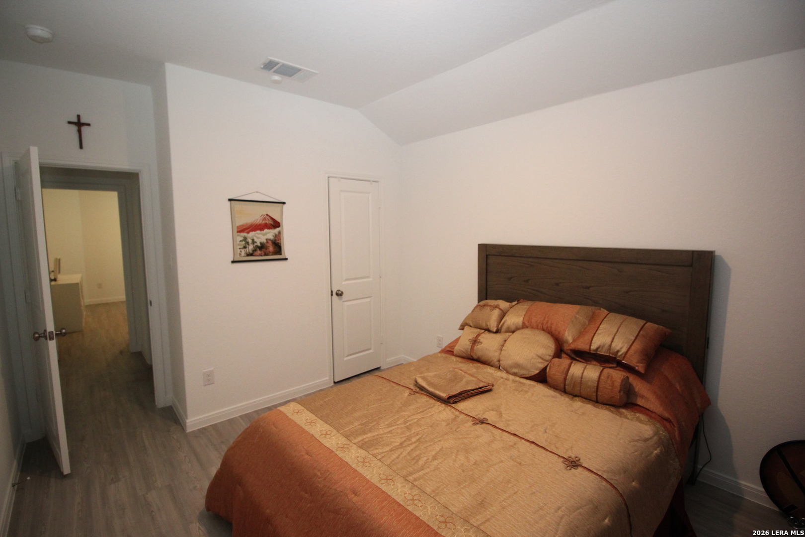 2725 Nueva Cordova, Seguin, TX 78155