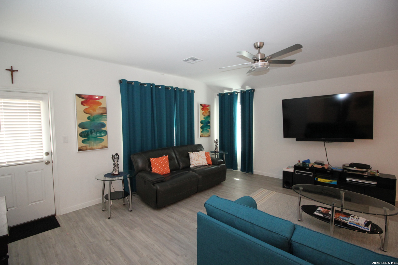 2725 Nueva Cordova, Seguin, TX 78155