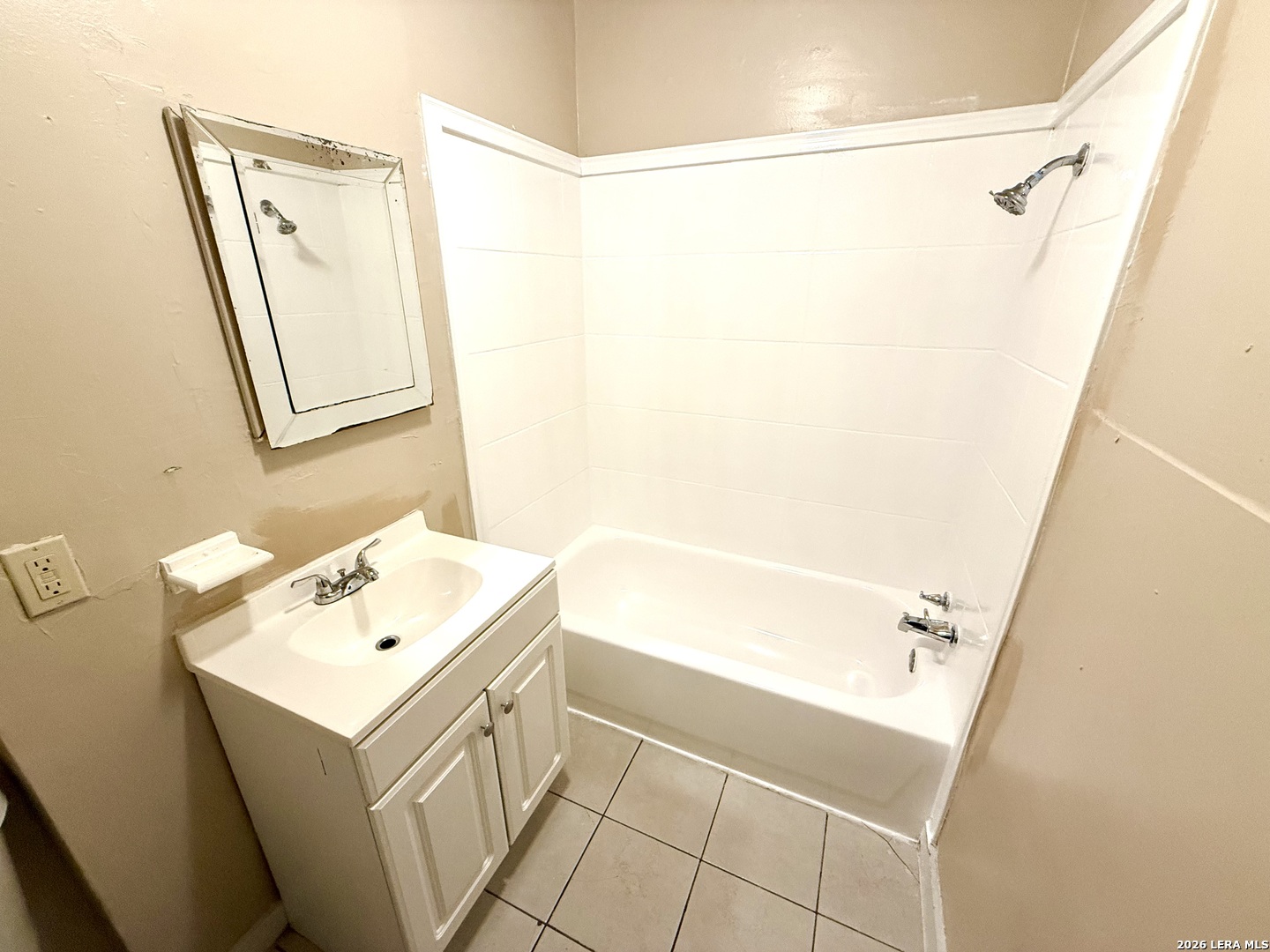 1137 W Ashby Pl, #6, San Antonio, TX 78201