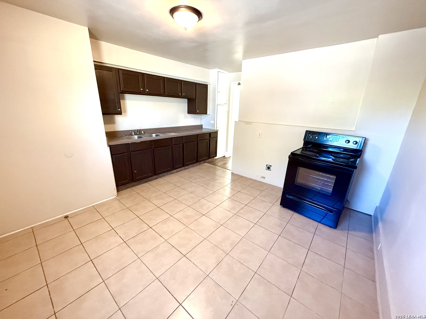 1137 W Ashby Pl, #6, San Antonio, TX 78201
