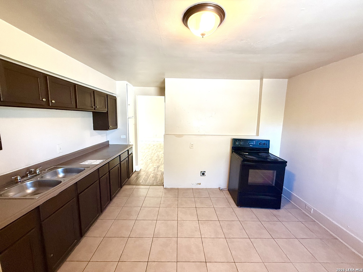 1137 W Ashby Pl, #6, San Antonio, TX 78201