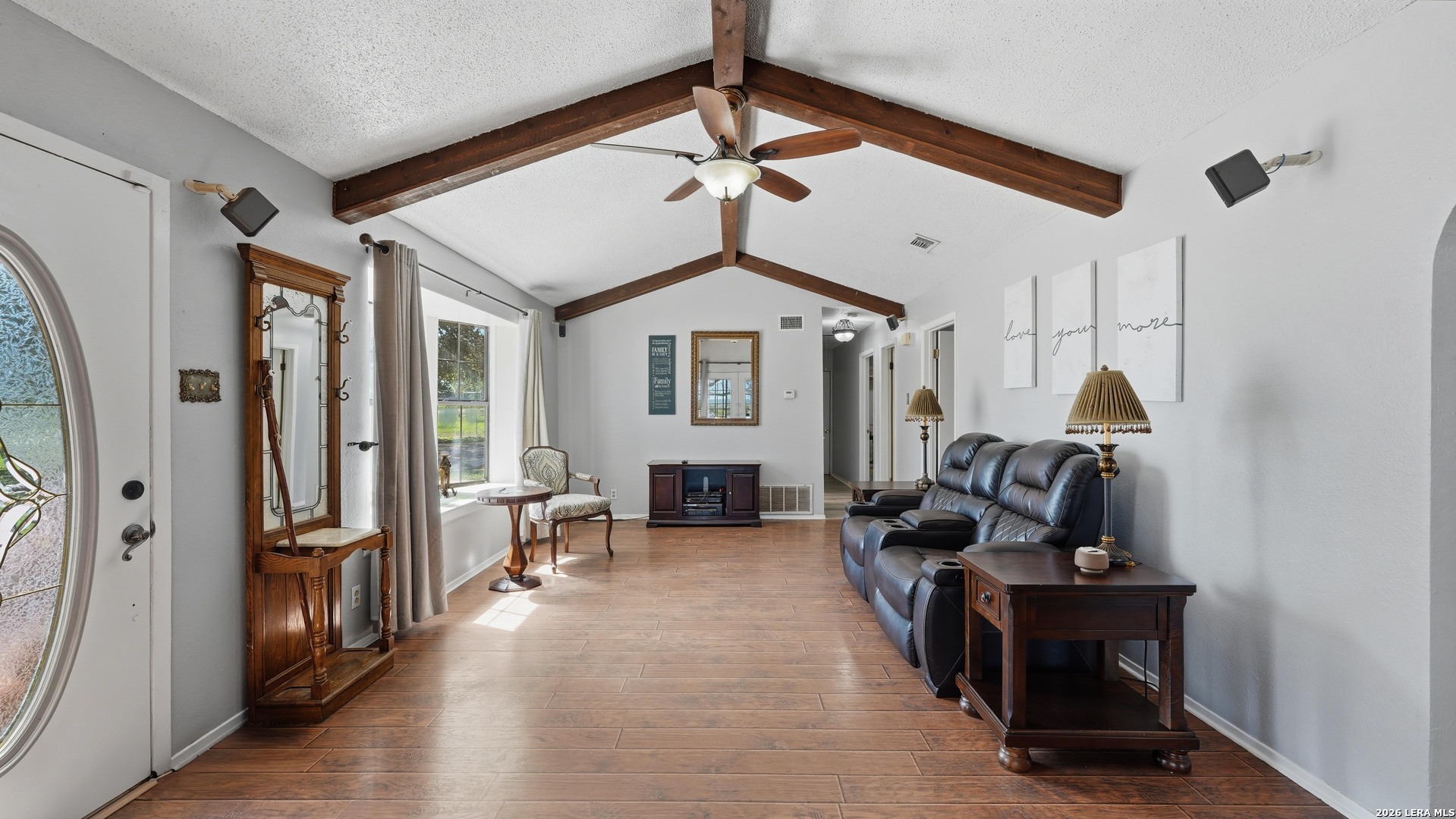 150 RANCH COUNTRY DR, La Vernia, TX 78121