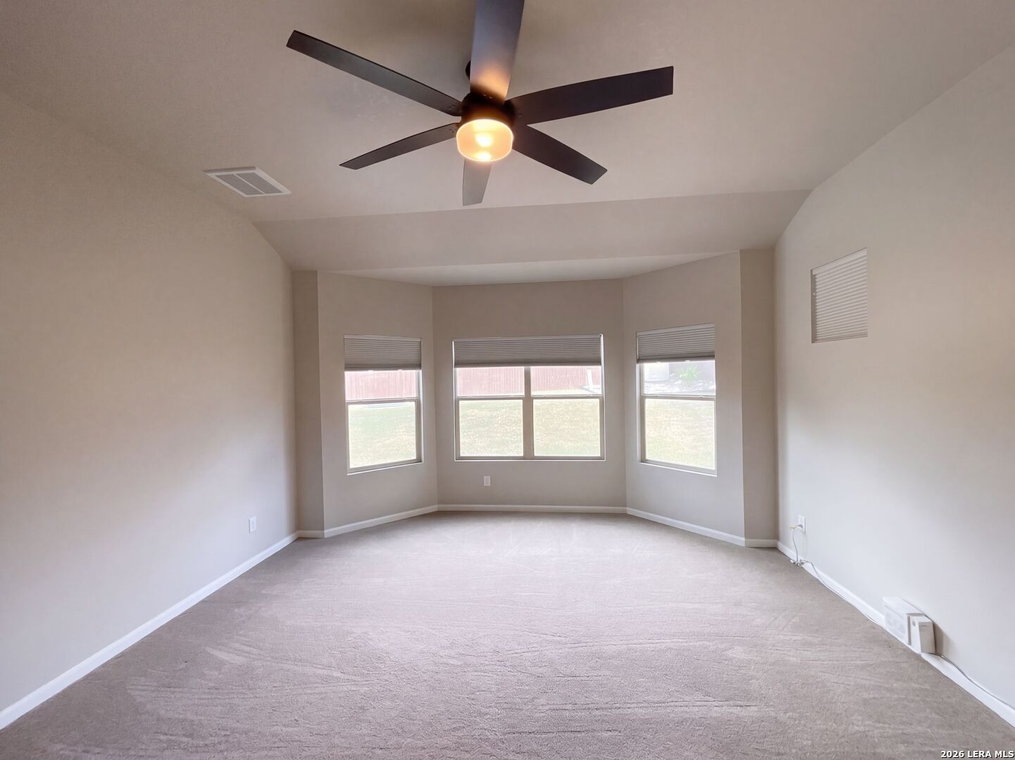 1834 MOBEETIE TRL, San Antonio, TX 78245