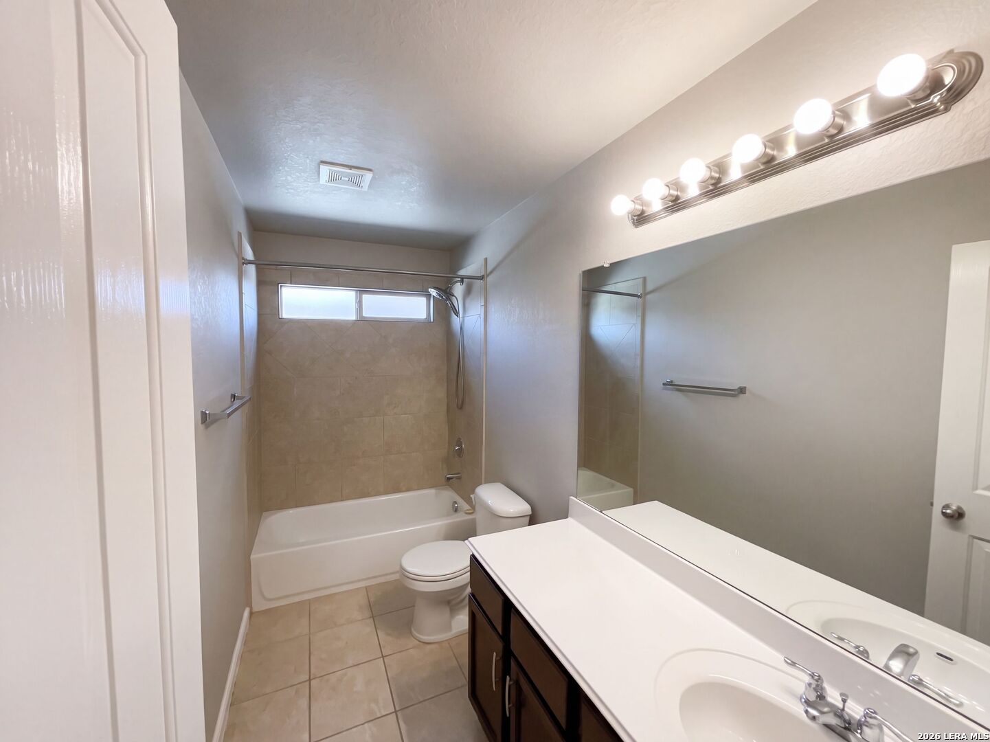 1834 MOBEETIE TRL, San Antonio, TX 78245