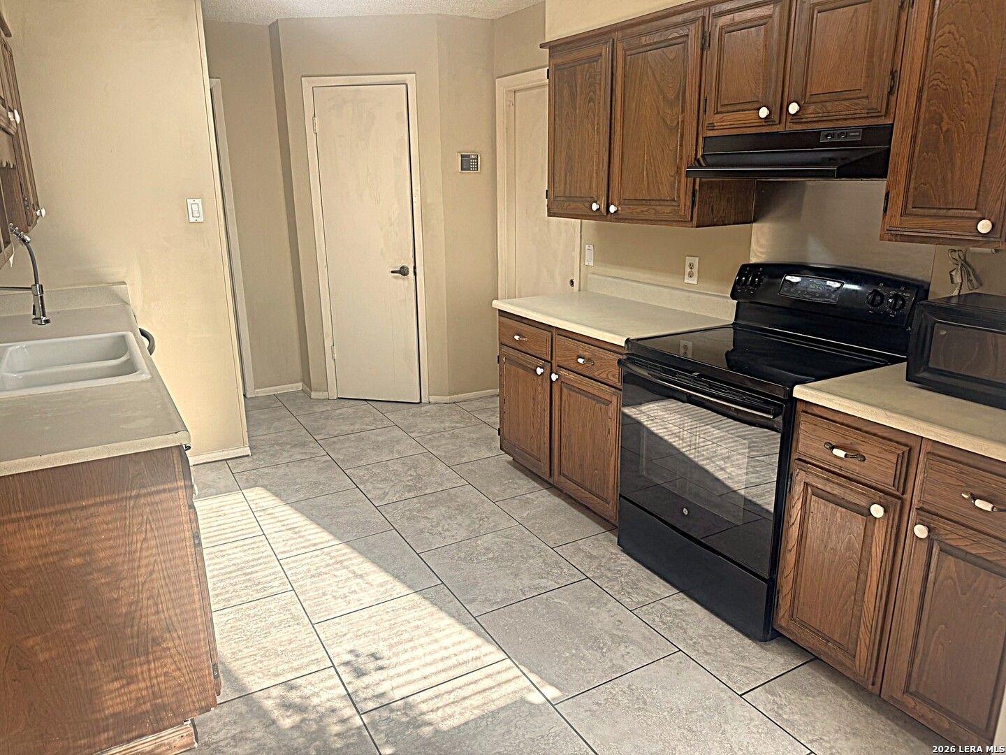 13710 SYRACUSE ST, San Antonio, TX 78249