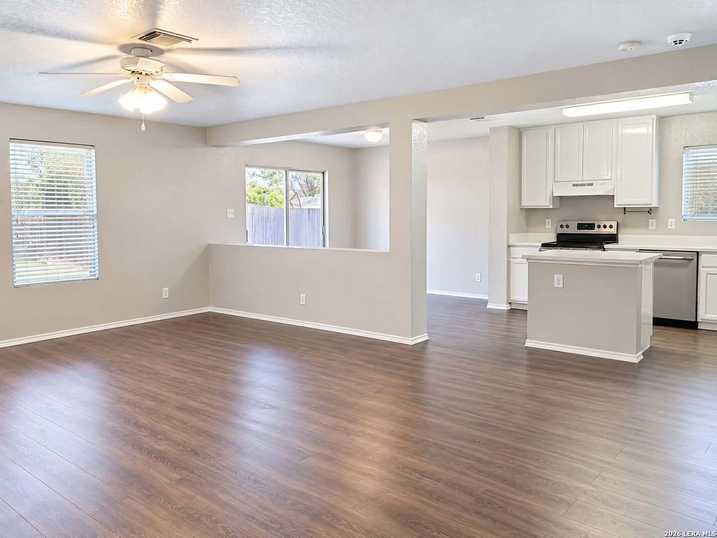 5542 Spring Day, San Antonio, TX 78247