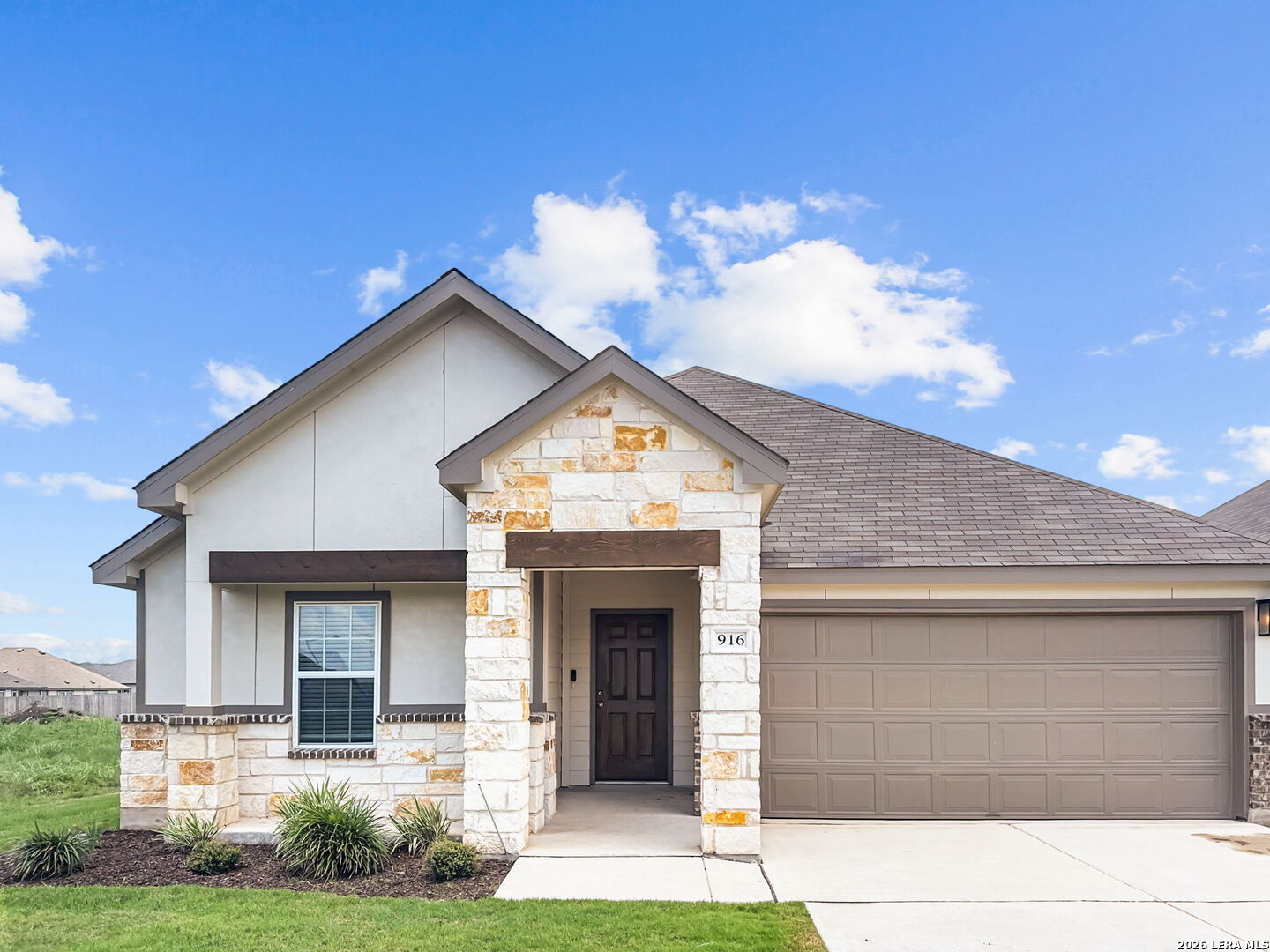 Property photo for 916 GRAY CLOUD DR, New Braunfels, TX