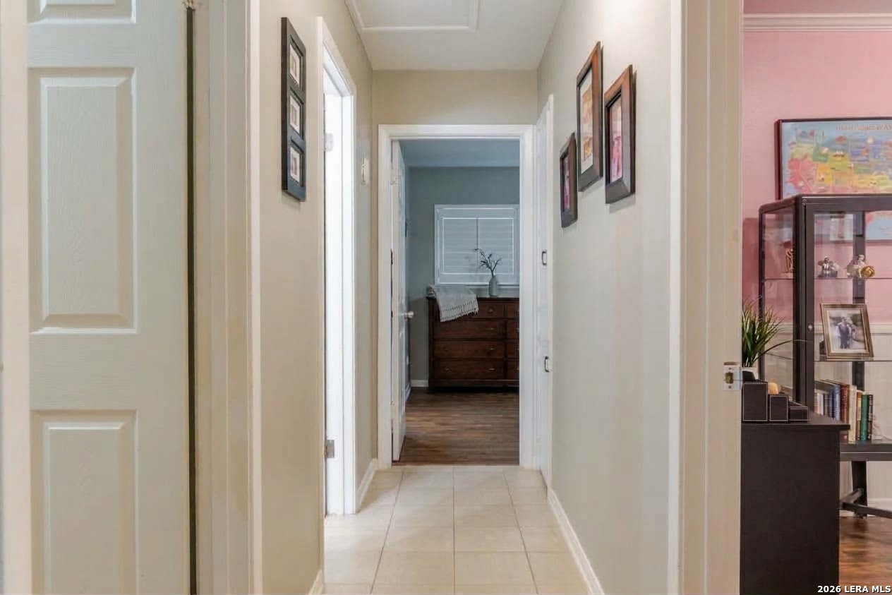 915 HORSESHOE TRL, photo 9
