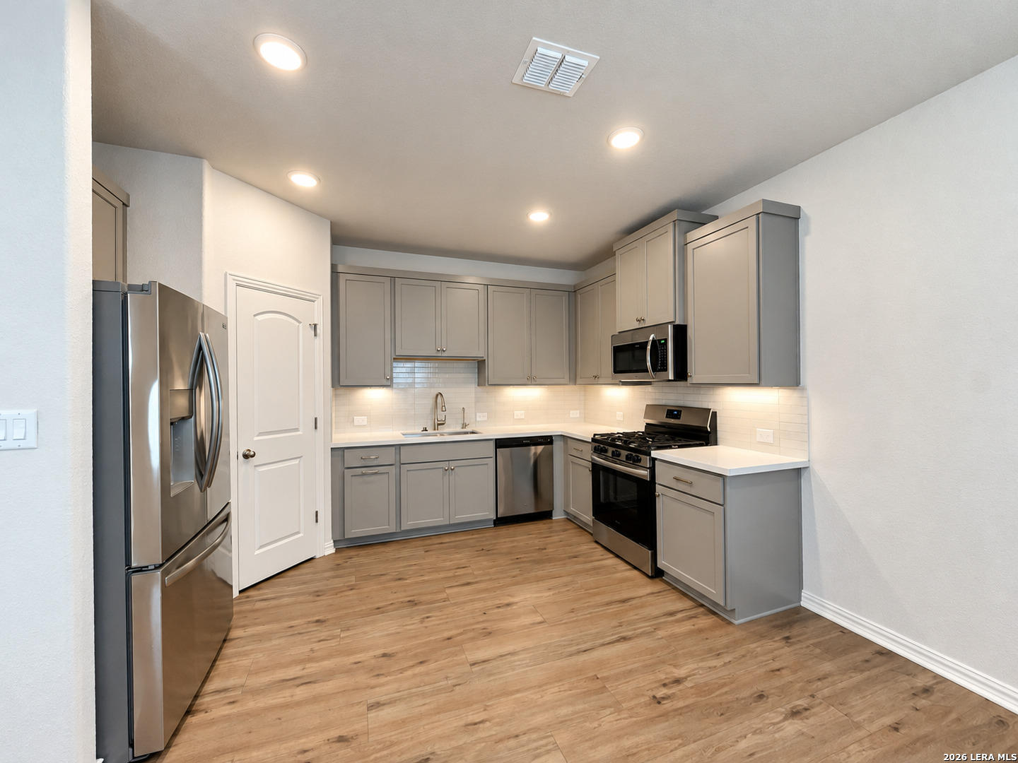 2054 Flametree Ave, New Braunfels, TX 78132