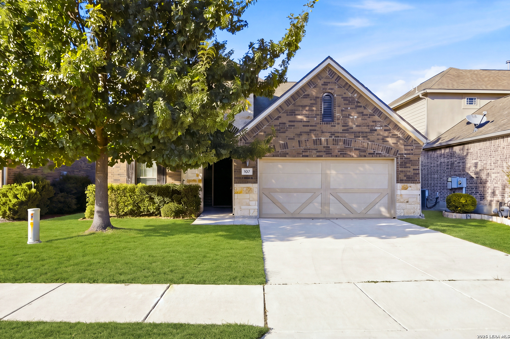 Property photo for 107 DOVETAIL ST, Boerne, TX