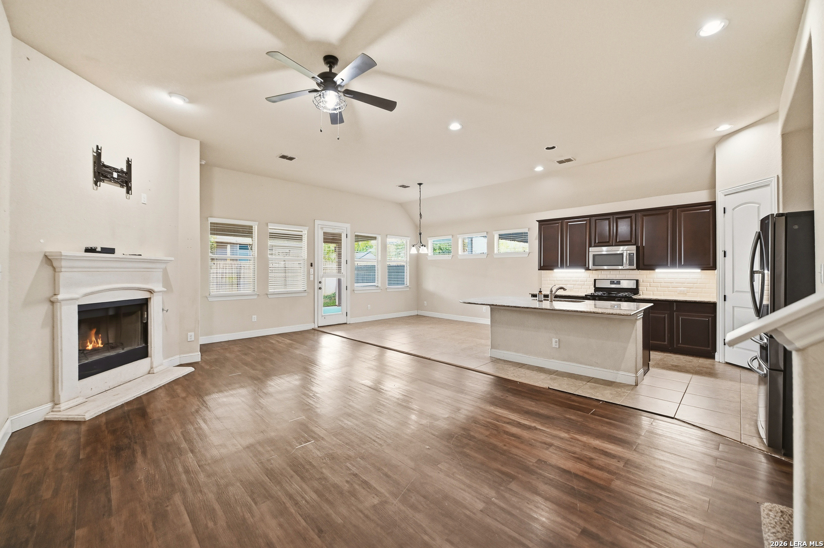 107 DOVETAIL ST, Boerne, TX 78006