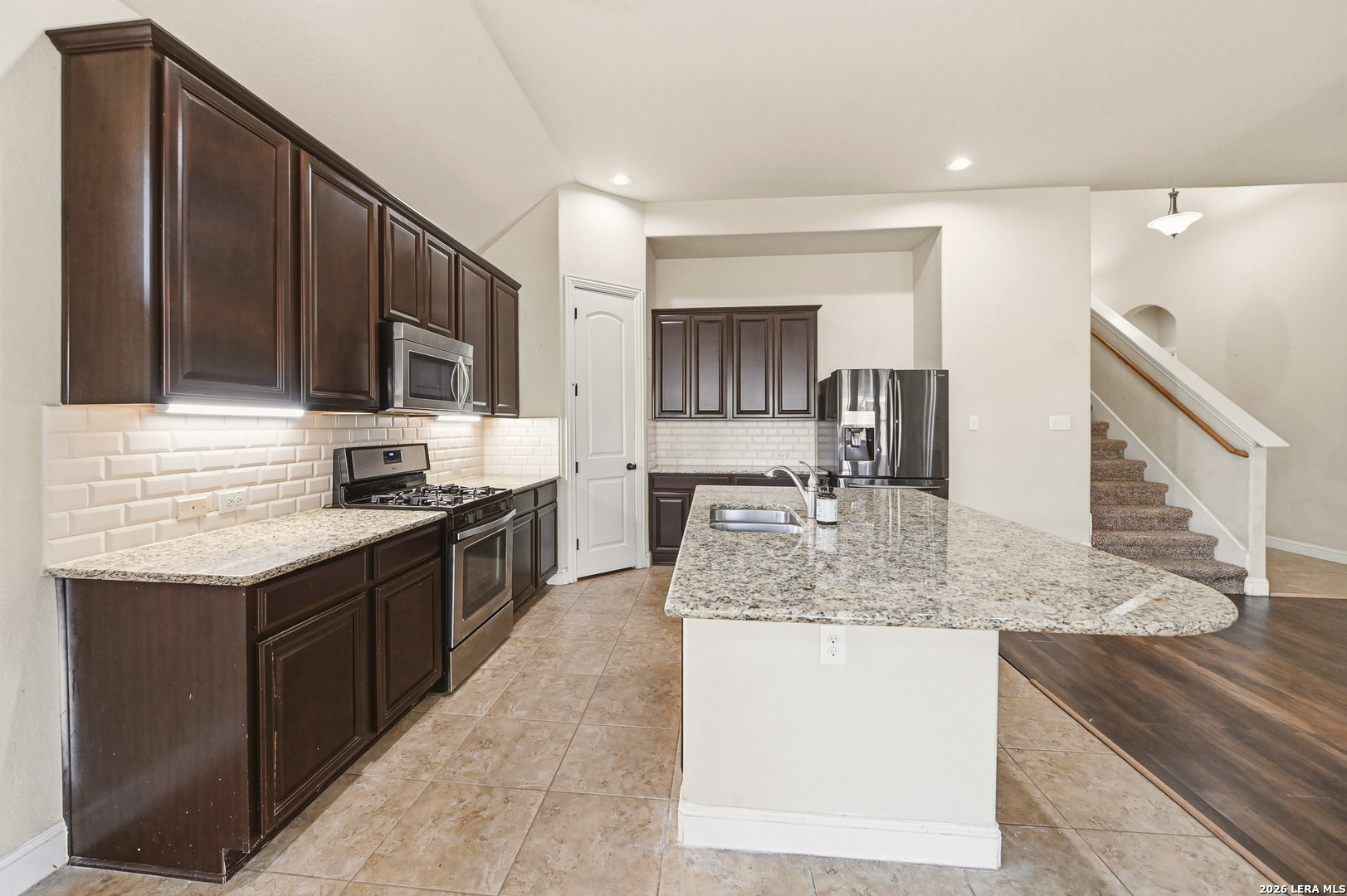107 DOVETAIL ST, Boerne, TX 78006