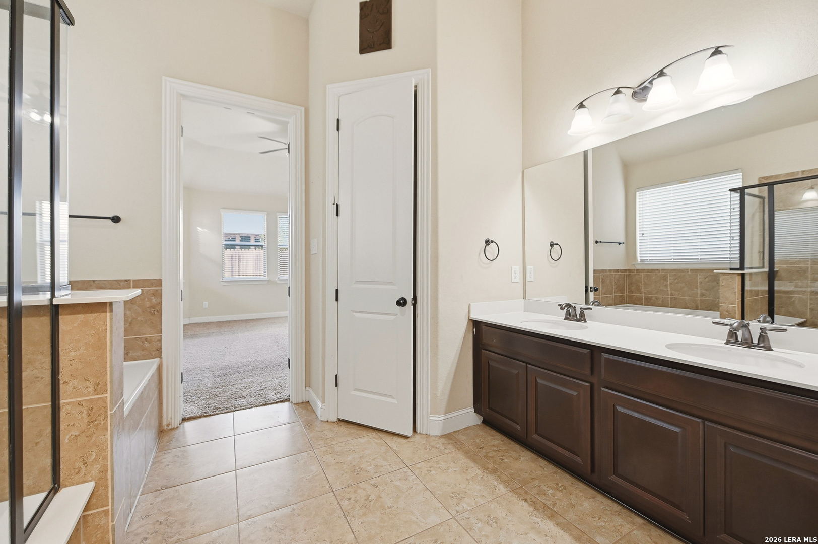 107 DOVETAIL ST, Boerne, TX 78006
