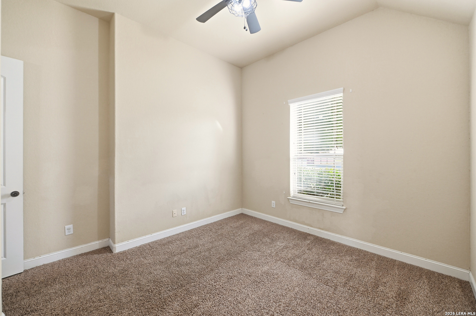 107 DOVETAIL ST, Boerne, TX 78006