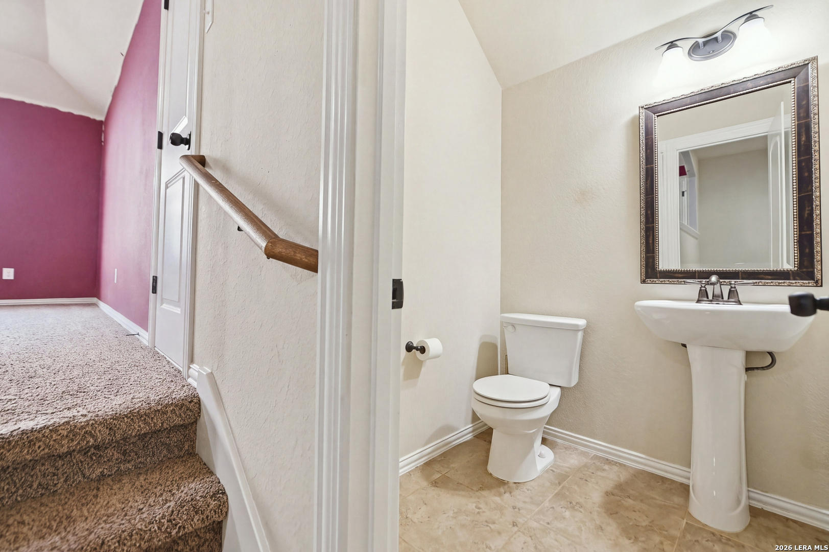 107 DOVETAIL ST, Boerne, TX 78006